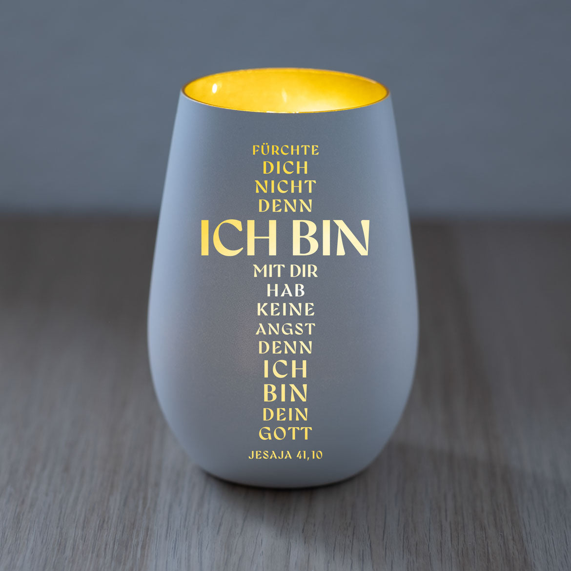 Windlicht Jahreslosung 2027 Motiv „ICH BIN” Kreuzform